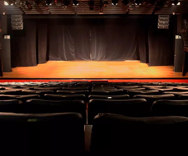 Foto de Teatro UOL