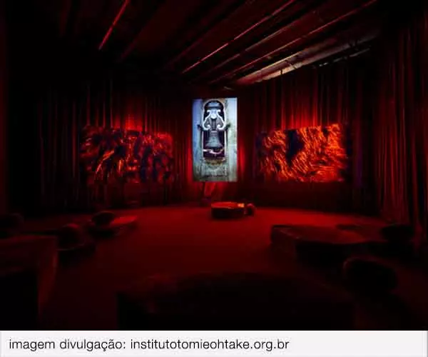 Foto de Profanações transforma rito em experiência imersiva