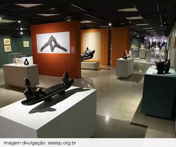 Foto de Victor Brecheret: a imagem indígena como símbolo de brasilidade